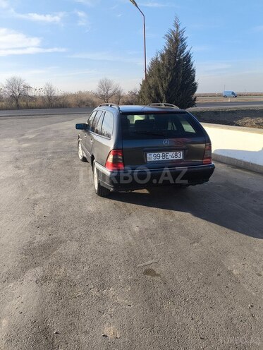 Mercedes C 180 2000, 377,000 km - 1.8 л - Biləsuvar