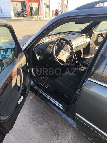 Mercedes C 180 2000, 377,000 km - 1.8 л - Biləsuvar