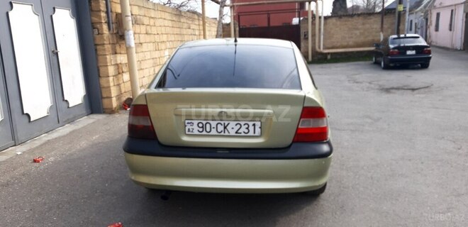 Opel Vectra 1997, 167,000 km - 1.6 l - Bakı