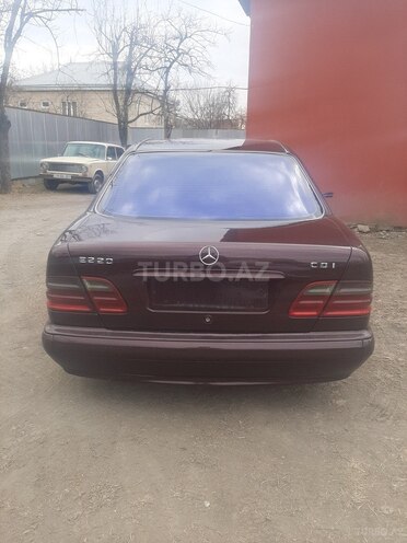 Mercedes E 220 d 2000, 578,950 km - 2.2 l - Bakı