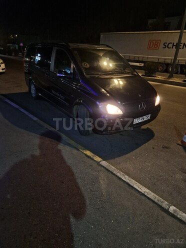 Mercedes Viano-2