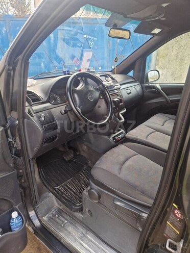 Mercedes Viano-6