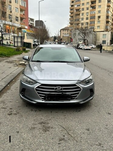 Hyundai Elantra 2016, 137,000 km - 2.0 l - Bakı