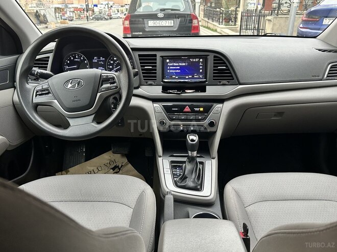 Hyundai Elantra 2016, 137,000 km - 2.0 l - Bakı