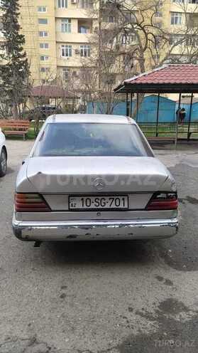 Mercedes E 250 1992, 250,000 km - 2.5 l - Bakı