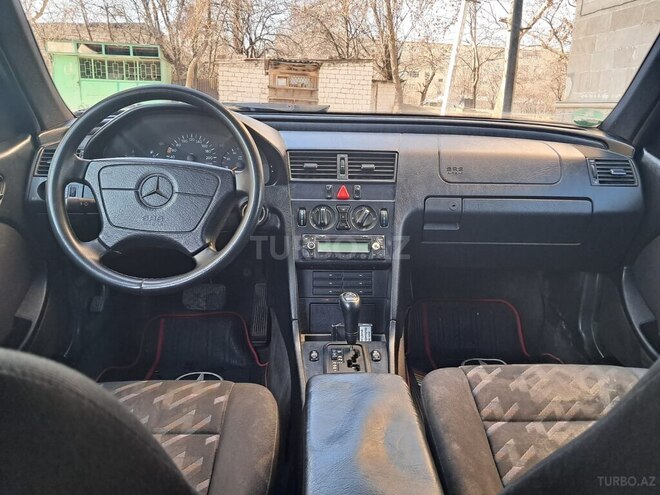 Mercedes C 180 1997, 153,000 km - 1.8 l - Qazax
