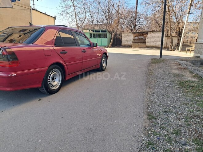 Mercedes C 180 1997, 153,000 km - 1.8 l - Qazax