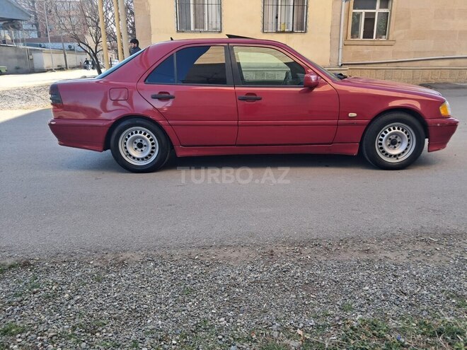 Mercedes C 180 1997, 153,000 km - 1.8 l - Qazax