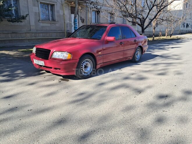 Mercedes C 180 1997, 153,000 km - 1.8 l - Qazax