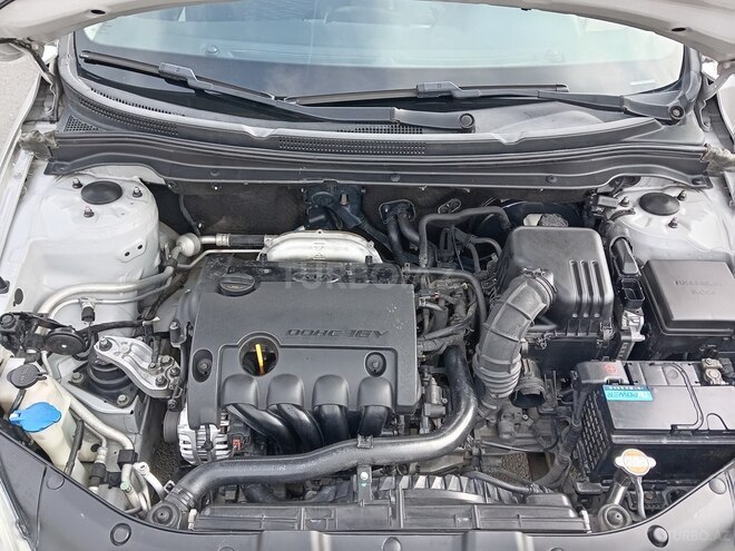 Kia Ceed 2008, 220,000 km - 1.4 l - Ucar