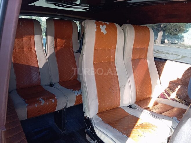 Mercedes Viano-5