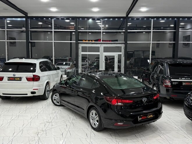 Hyundai Elantra 2020, 62,764 km - 2.0 l - Sumqayıt