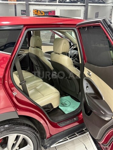 Hyundai Santa Fe-19