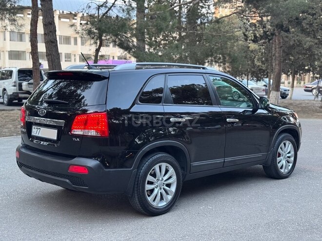 Kia Sorento 2011, 130,123 km - 2.0 l - Sumqayıt
