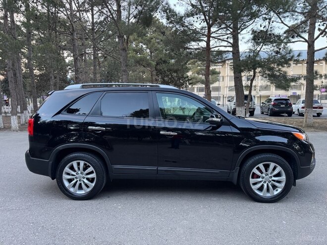 Kia Sorento 2011, 130,123 km - 2.0 l - Sumqayıt