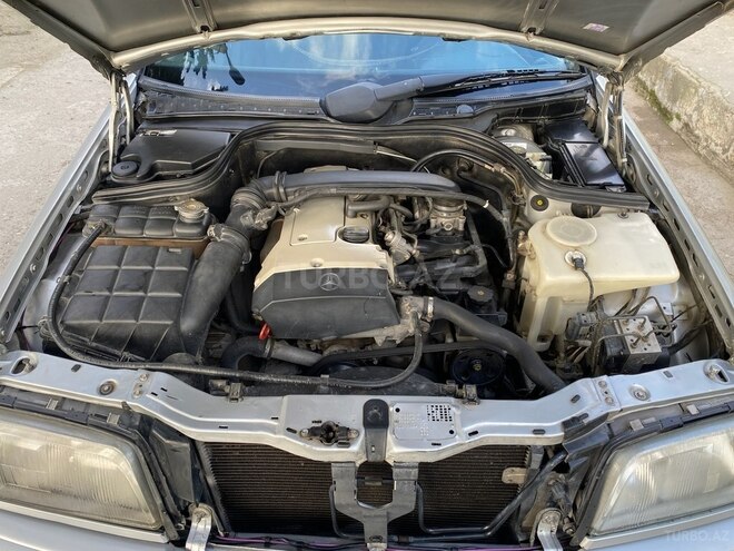 Mercedes C 180 1998, 380,000 km - 1.8 l - Bakı