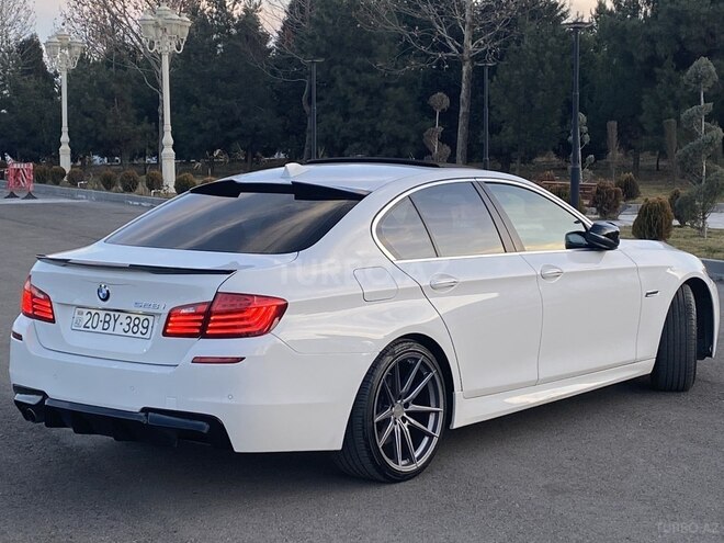 BMW 528 2014, 205,000 km - 2.0 l - Gəncə