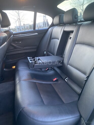 BMW 528 2014, 205,000 km - 2.0 l - Gəncə