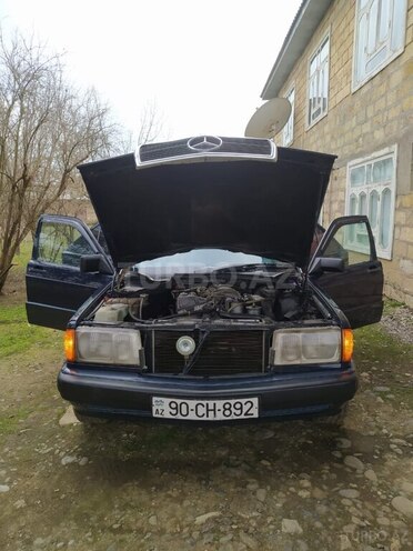 Mercedes 190 1991, 150,000 km - 2.0 l - Cəlilabad
