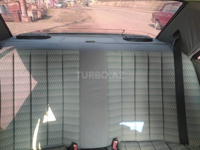 Mercedes 190 1991, 150,000 km - 2.0 l - Cəlilabad