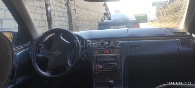 Mercedes E 220 d 1998, 556,665 km - 2.2 l - Tovuz