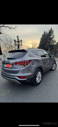 Hyundai Santa Fe-6