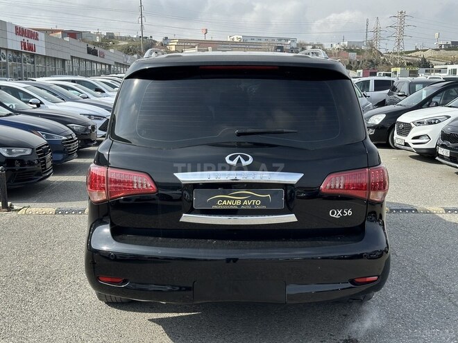 Infiniti QX56-9