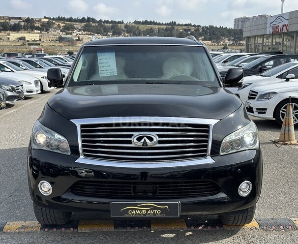 Infiniti QX56-4