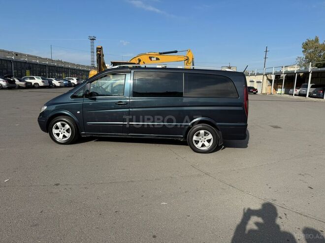 Mercedes Viano-4