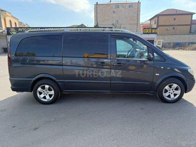 Mercedes Viano-3