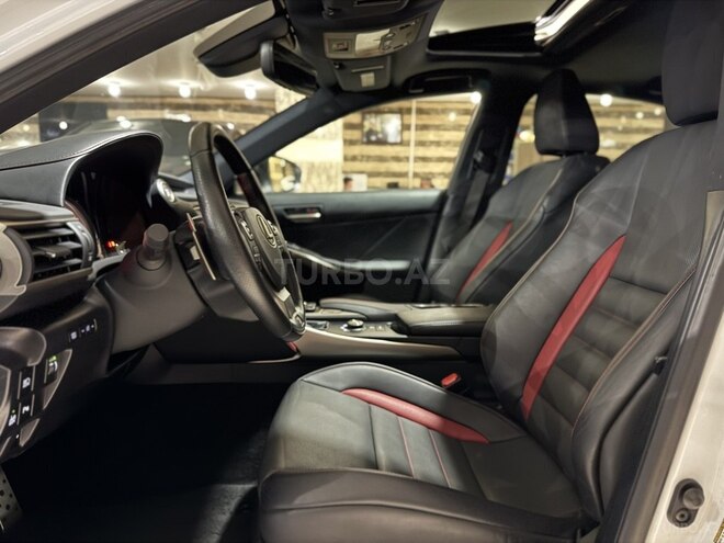 Lexus IS 300 2019, 31,250 km - 2.0 л - Bakı