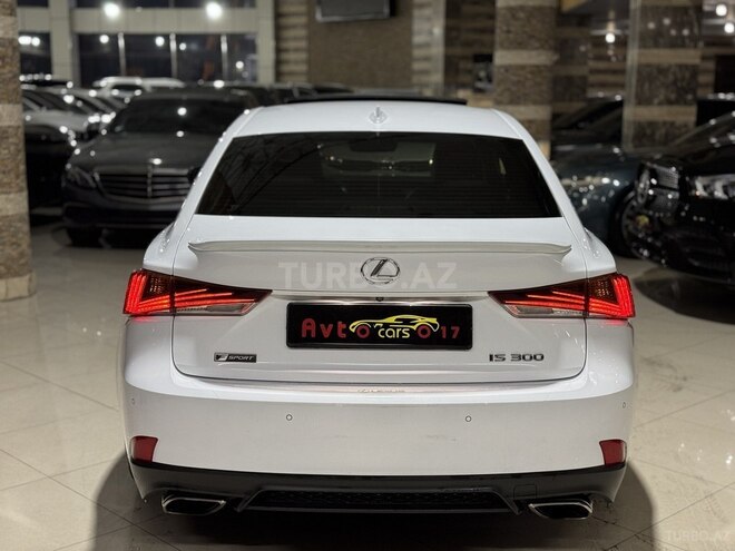 Lexus IS 300 2019, 31,250 km - 2.0 л - Bakı