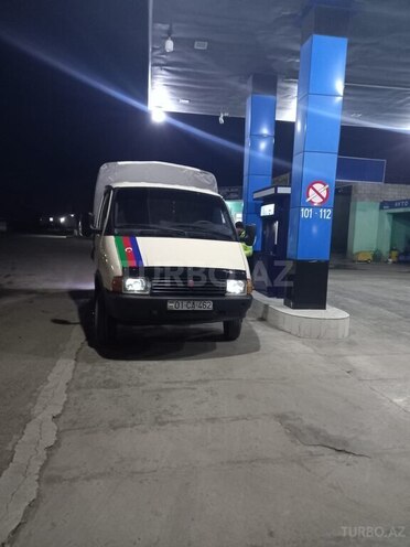 GAZ 3302-744 2002, 286,685 km - 2.4 l - Saatlı