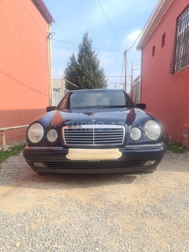 Mercedes E 240 1998, 265,343 km - 2.4 l - Bakı