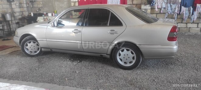 Mercedes C 200 1994, 543,234 km - 2.0 л - Tovuz
