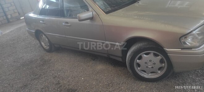 Mercedes C 200 1994, 543,234 km - 2.0 л - Tovuz