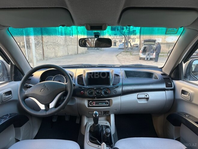 Mitsubishi L200 2008, 275,000 km - 2.5 l - Bakı