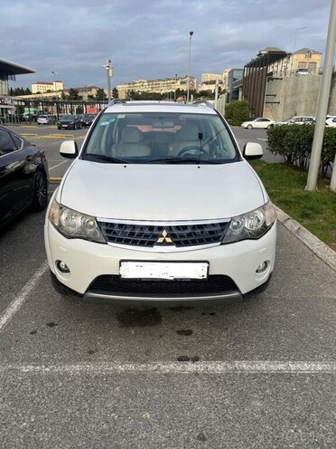 Mitsubishi Outlander 2008, 208,405 km - 3.0 l - Bakı