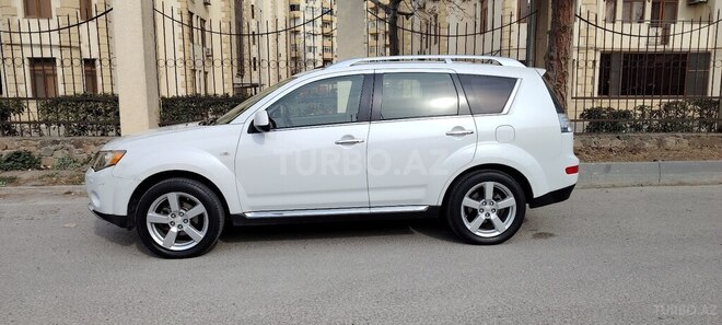 Mitsubishi Outlander 2008, 208,405 km - 3.0 l - Bakı
