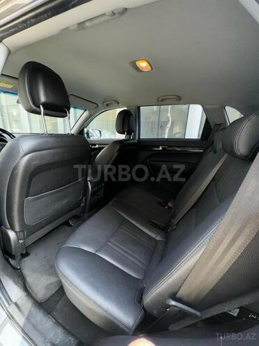 Kia Sorento-9