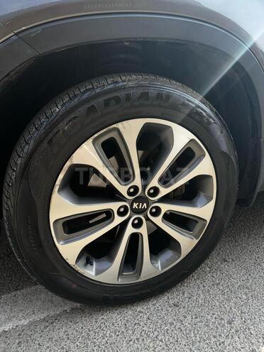 Kia Sorento-4