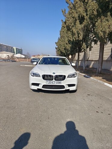 BMW 528-2