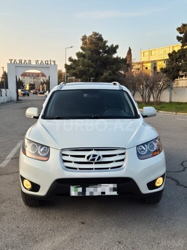 Hyundai Santa Fe-1