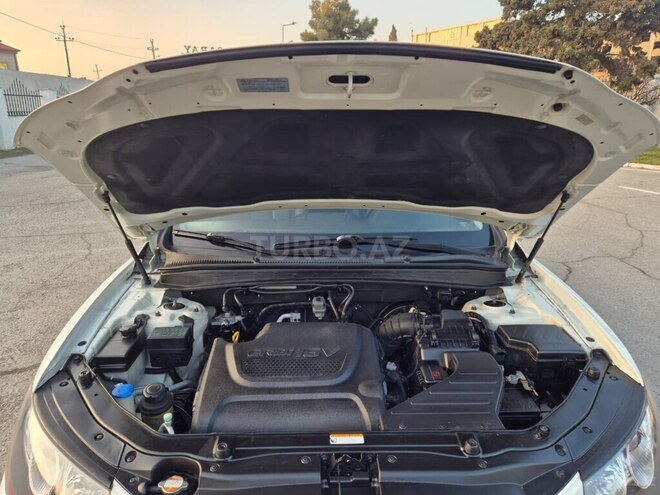 Hyundai Santa Fe-17