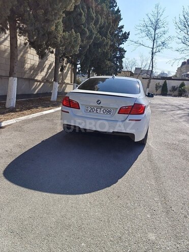 BMW 528-6