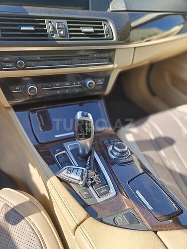 BMW 528-10
