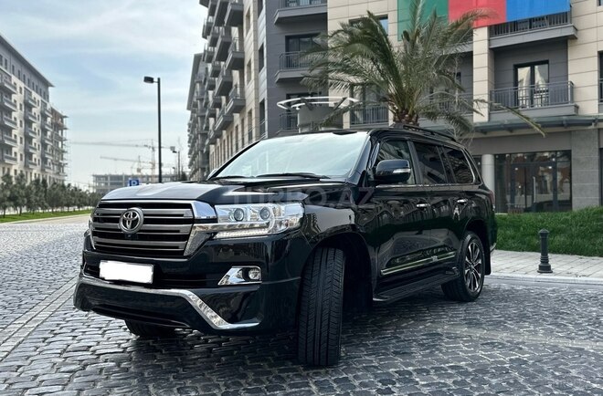 Toyota Land Cruiser 2018, 90,000 km - 4.0 l - Bakı