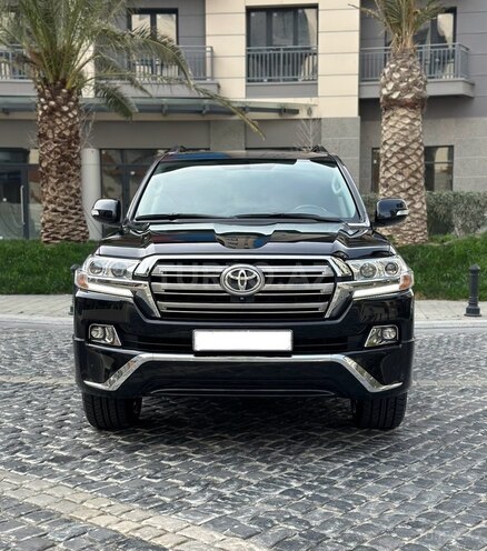 Toyota Land Cruiser 2018, 90,000 km - 4.0 l - Bakı