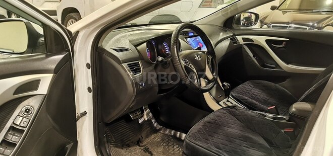 Hyundai Elantra 2011, 214,000 km - 1.8 l - Sumqayıt