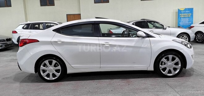 Hyundai Elantra 2011, 214,000 km - 1.8 l - Sumqayıt